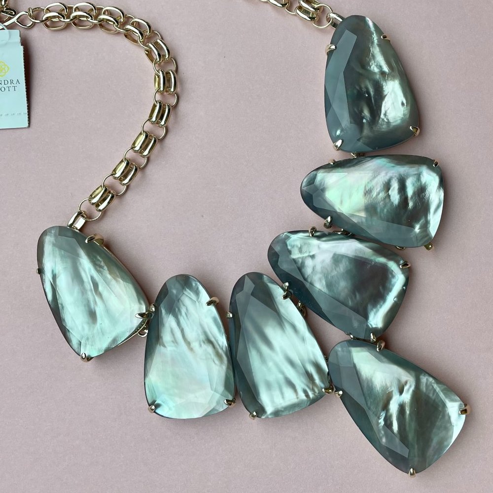 NWT Kendra Scott Harlow Necklace Grey Illusion 14k Gold Plated